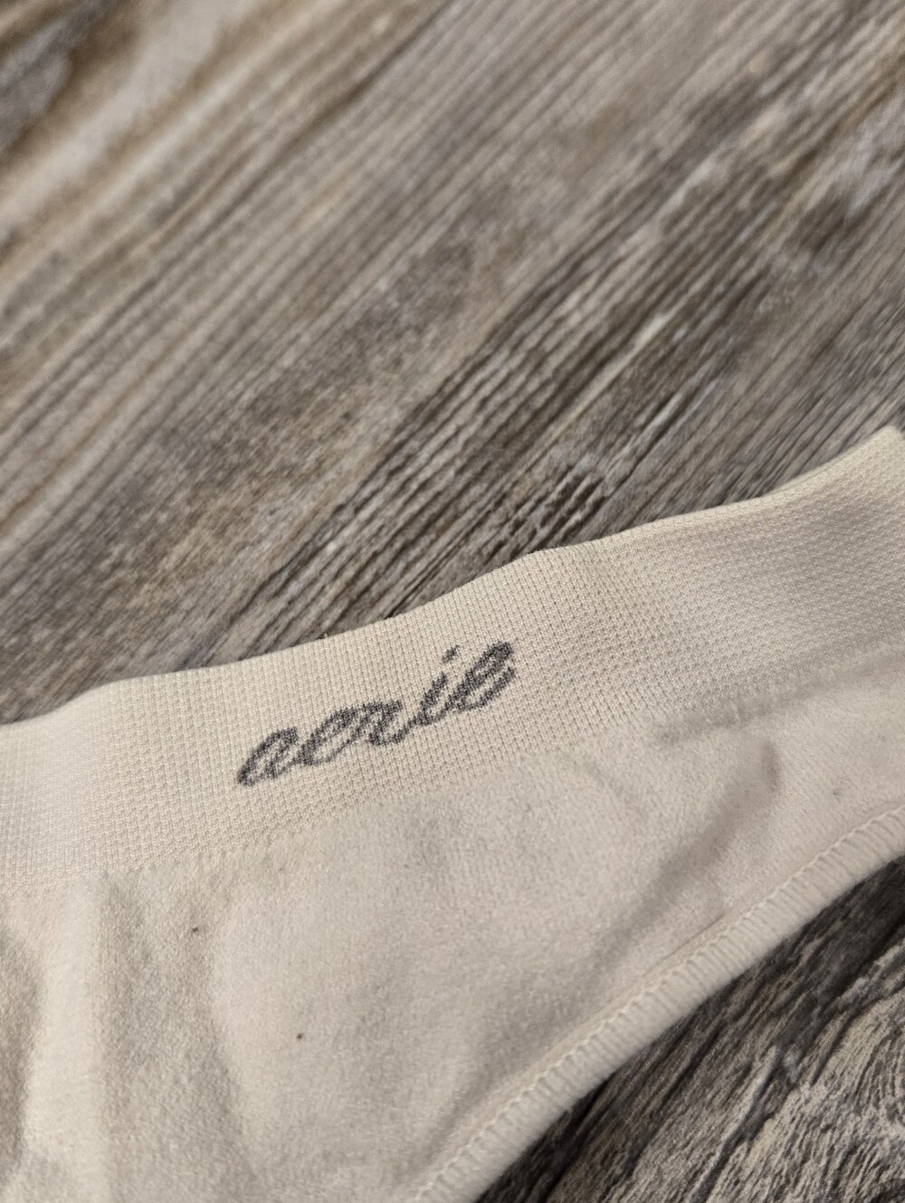 Aerie Seamless Thong - Cream - Picture 3 of 4